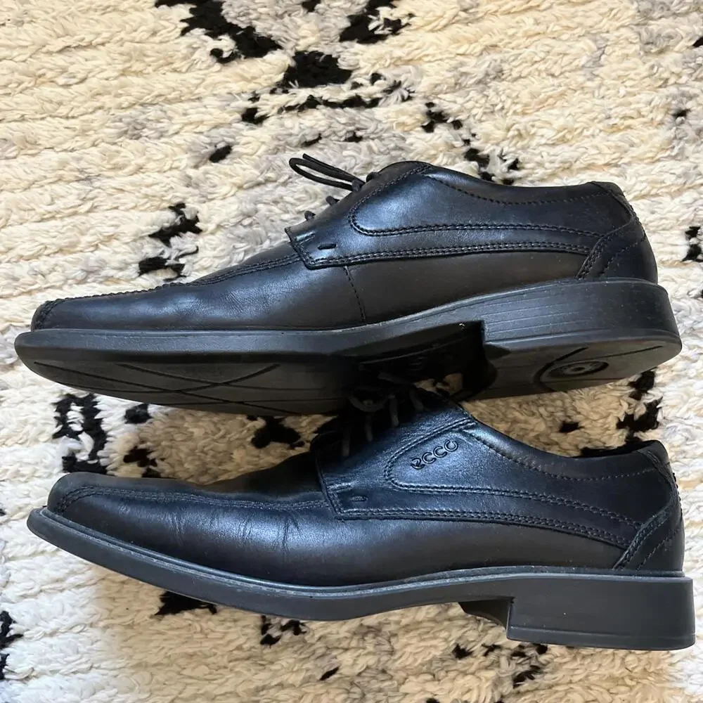 ECCO MENS BLACK DRESS SHOES LACE UP SIZE 11/11.5 US / 45 EU - GREAT CONDITION!!